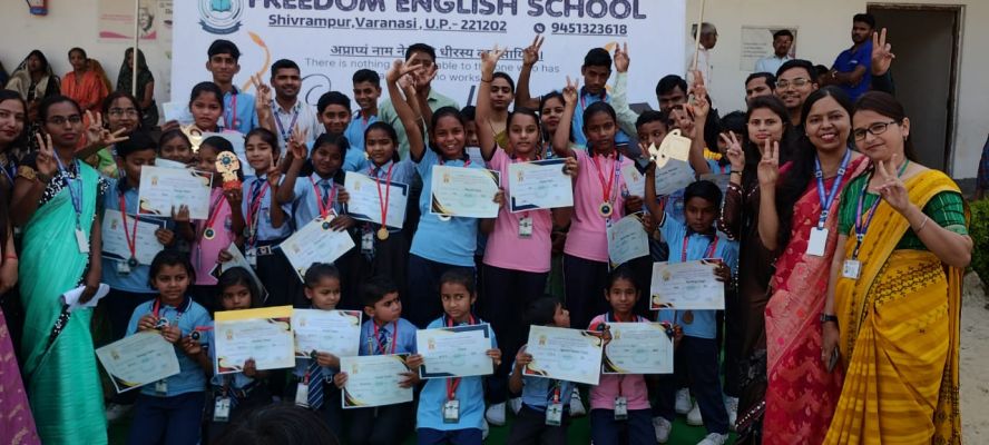 Banner : FREEDOM ENGLISH SCHOOL